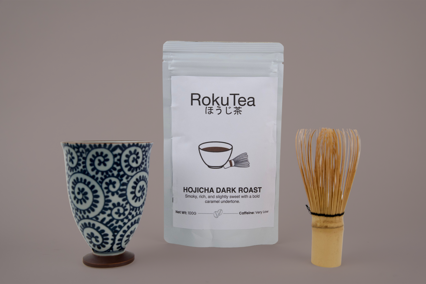 Hojicha Pulver Dark Verpackung mit Tasse